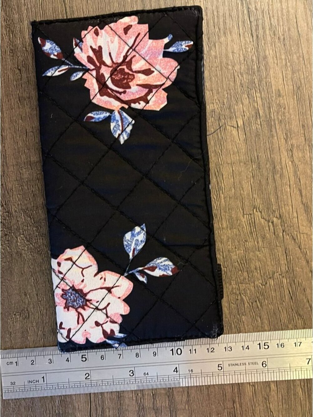 Black Floral Quilted Wallet (Vera Bradley–Style) - Picture 6 of 6